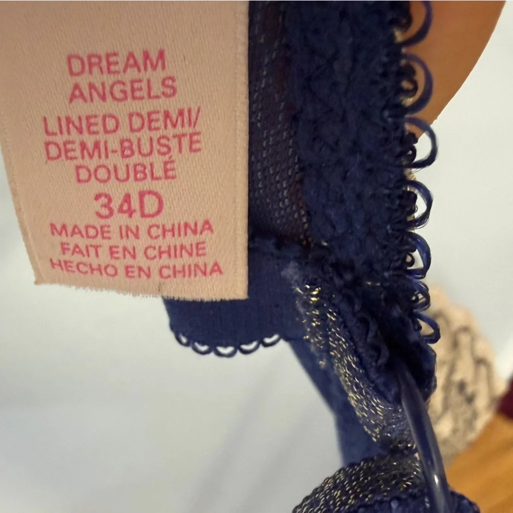 Victoria's Secret Navy and Beige Lace Underwire Bra